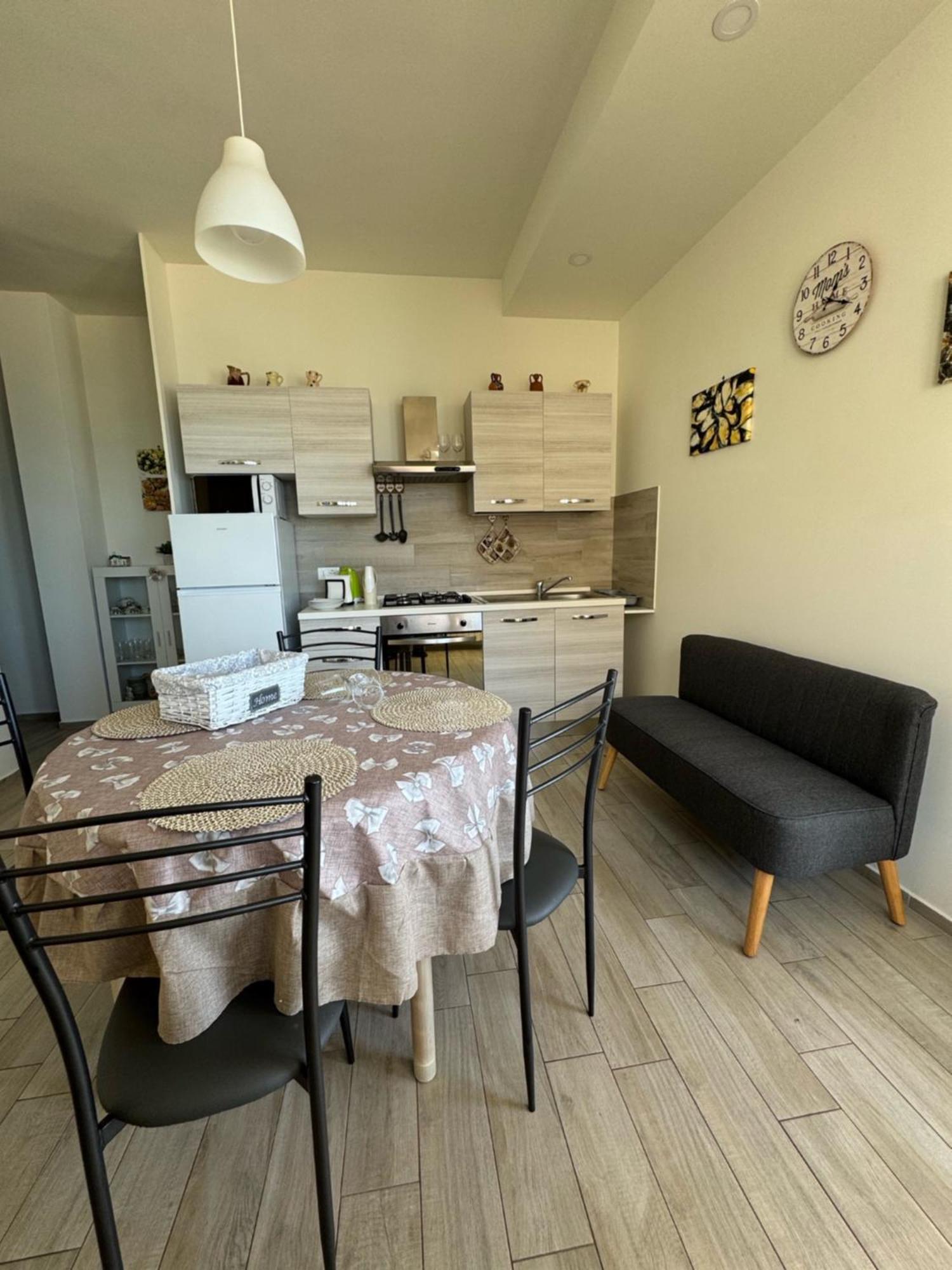 Donna Apollonia Home Holiday Monopoli Extérieur photo